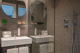 Hub Hotel