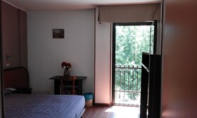 Hub Hotel