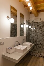 Casa Breccia