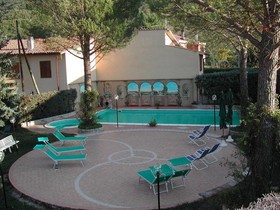 Agri Hotel Ristorante Hermitage