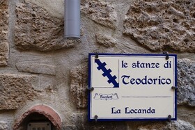 Le Stanze Di Teodorico