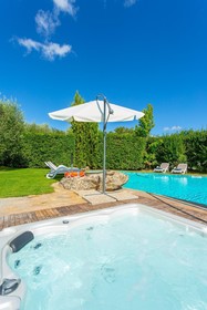 Villa Casale Silvia
