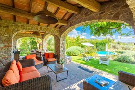 Villa Casale Silvia