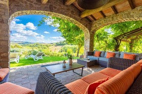 Villa Casale Silvia