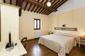 Borgo Colognola - Dimora Storica