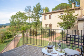 Pulciano Apartments