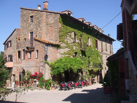 Borgo Cenaioli