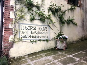 Il Borgo Di Olive Castello Sismano