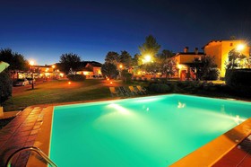 Borgo Mandoleto Hotel