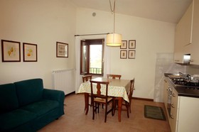 Residenza Torre Acquatino