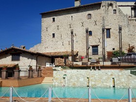 Castrum Resort