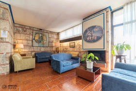 Garden Hotel