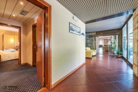 Garden Hotel