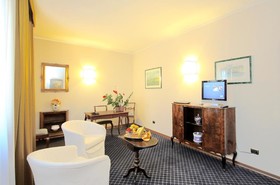 Garden Hotel