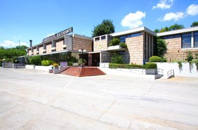 Garden Hotel