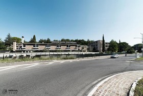 Garden Hotel