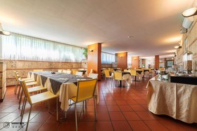 Garden Hotel