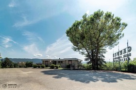 Garden Hotel