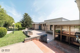 Garden Hotel