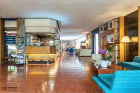 Garden Hotel