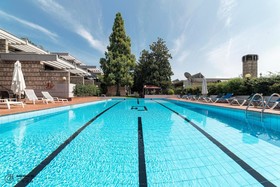 Garden Hotel