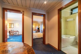 Garden Hotel