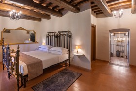 Borgo Petroro