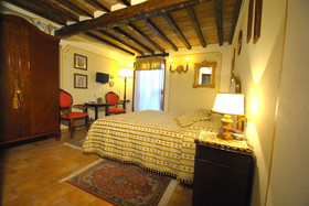Torre Sangiovanni B&B
