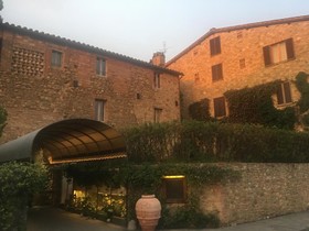 Le Tre Vaselle