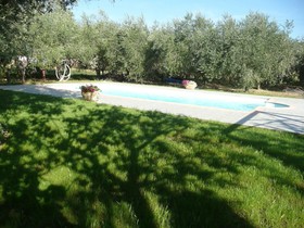Al Giardino Degli Ulivi B&B