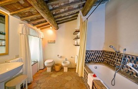 Borgo Bastia Creti