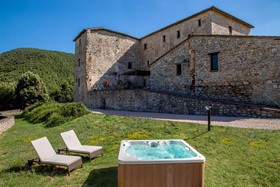 Castello Valenzino