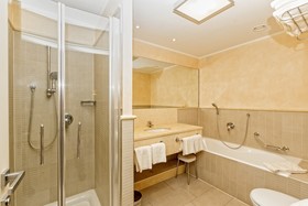 Parc Hotel Germano Suite & Apartments
