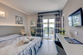 Parc Hotel Germano Suite & Apartments