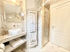 Bellagio Luxury Suites