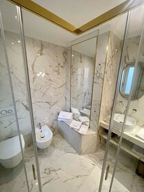 Bellagio Luxury Suites