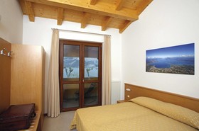 June Stay Lake Garda