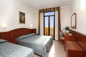 Garda Family House