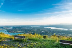 Villa Martine Au Bord Du Lac by Happy Rentals