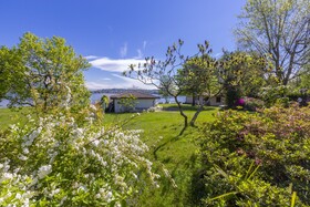Villa Martine Au Bord Du Lac by Happy Rentals