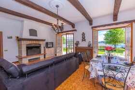 Villa Martine Au Bord Du Lac by Happy Rentals