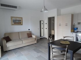 Helianthus Residence