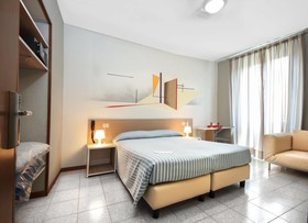 Anton&Art Hotel