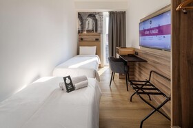 B&B HOTEL Como Baradello