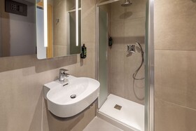 B&B HOTEL Como Baradello