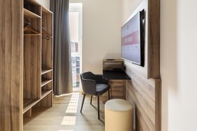 B&B HOTEL Como Baradello