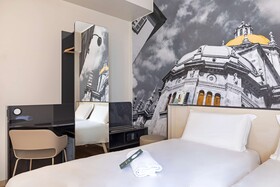 B&B Hotel COMO City Center