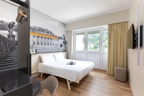 B&B Hotel COMO City Center