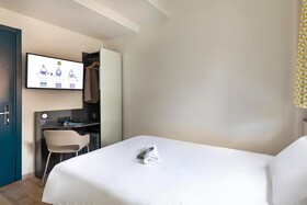 B&B Hotel COMO City Center
