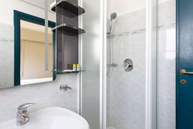B&B Hotel COMO City Center